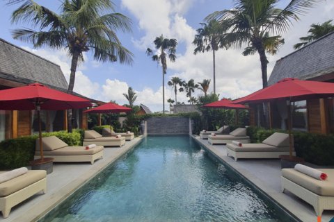 4 bedrooms Villa in Kerobokan, Badung, Indonesia No. 11451 6