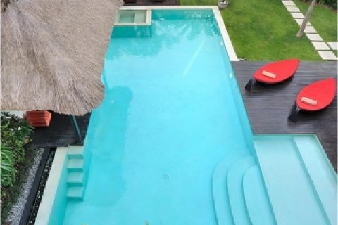 4 bedrooms Villa in Seminyak, Badung, Indonesia No. 922 4