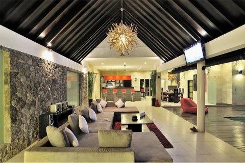 4 bedrooms Villa in Seminyak, Badung, Indonesia No. 922 14