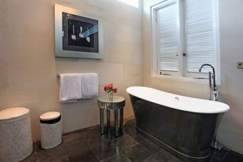Вилла с 4 спальнями в Canggu, Бадунг, Индонезия № 900 22