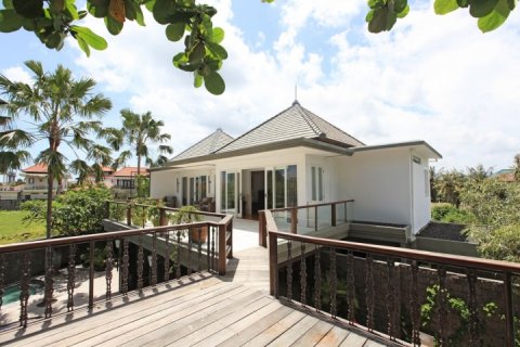 Вилла с 4 спальнями в Canggu, Бадунг, Индонезия № 900 10