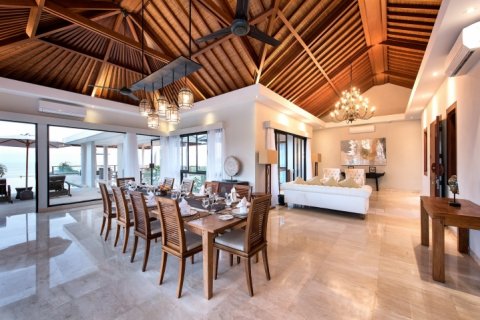 4 bedrooms Villa in South Kuta, Badung, Indonesia No. 905 4