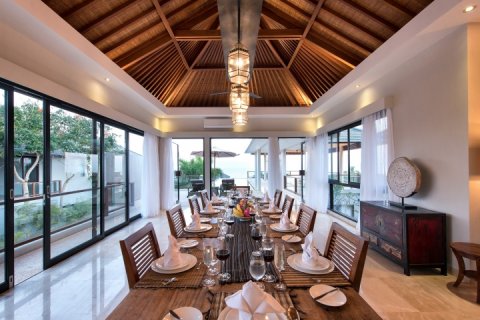 4 bedrooms Villa in South Kuta, Badung, Indonesia No. 905 5