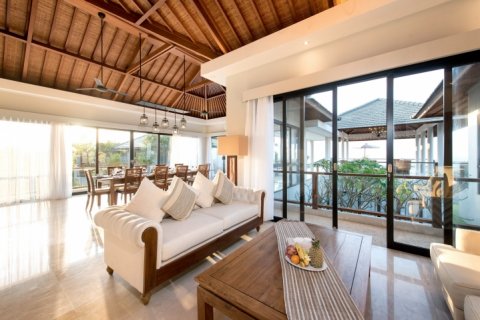 4 bedrooms Villa in South Kuta, Badung, Indonesia No. 905 28