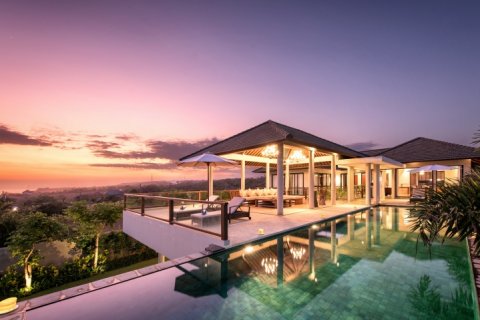 4 bedrooms Villa in South Kuta, Badung, Indonesia No. 905 9