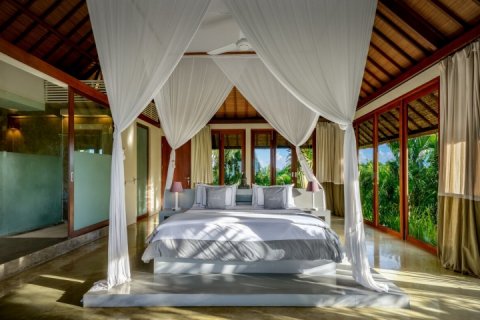 4 bedrooms Villa in Canggu, Badung, Indonesia No. 903 19