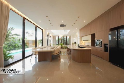 Вилла с 3 спальнями в Seminyak, Бадунг, Индонезия № 9568 24