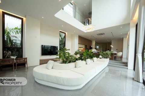 Вилла с 3 спальнями в Seminyak, Бадунг, Индонезия № 9568 14
