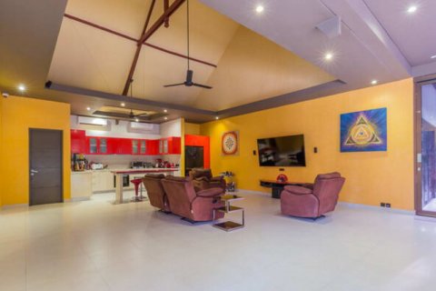 3 bedrooms Villa in Seminyak, Badung, Indonesia No. 9569 24