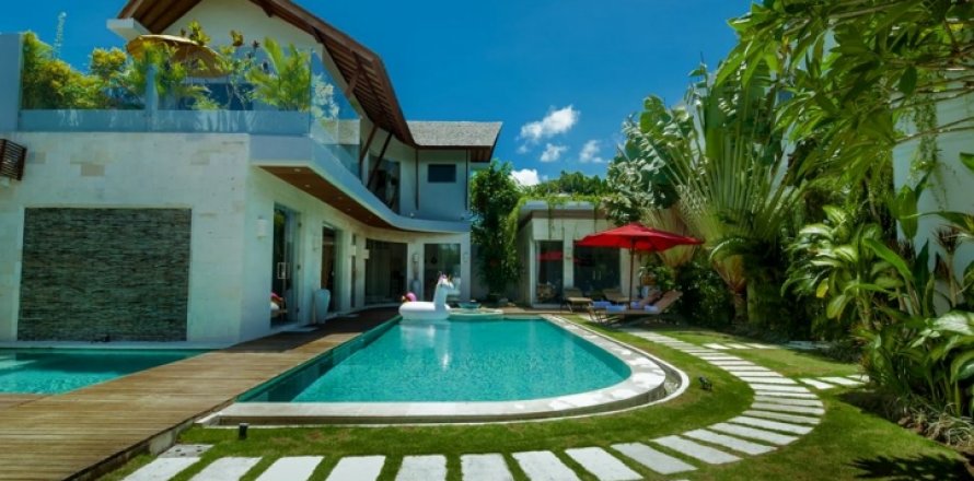 Вилла с 4 спальнями в Seminyak, Бадунг, Индонезия № 851