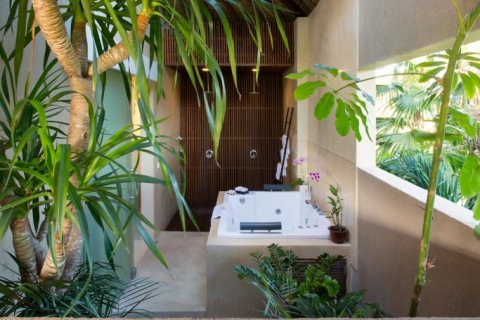 Вилла с 4 спальнями в Seminyak, Бадунг, Индонезия № 846 16
