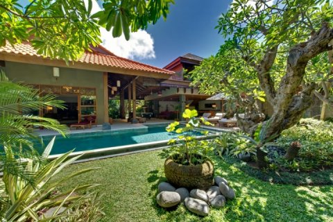 Вилла с 4 спальнями в Seminyak, Бадунг, Индонезия № 846 6