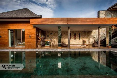 4 bedrooms Villa in Seminyak, Badung, Indonesia No. 8689 17