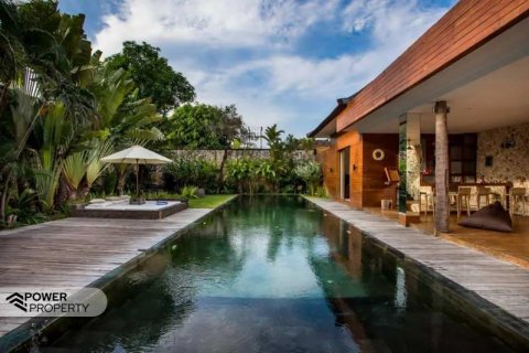 4 bedrooms Villa in Seminyak, Badung, Indonesia No. 8689 2
