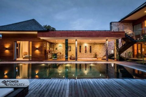 4 bedrooms Villa in Seminyak, Badung, Indonesia No. 8689 8