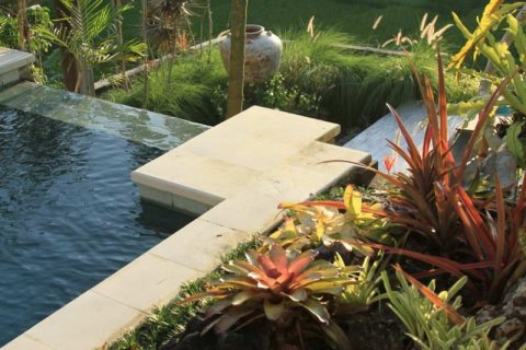 3 bedrooms Villa in Tabanan, Indonesia No. 8691 2