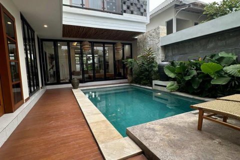 3 bedrooms Villa in Canggu, Badung, Indonesia No. 8694 14