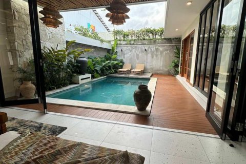 3 bedrooms Villa in Canggu, Badung, Indonesia No. 8694 11