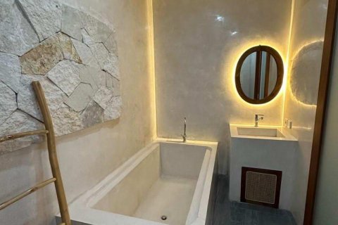 3 bedrooms Villa in Canggu, Badung, Indonesia No. 8694 4