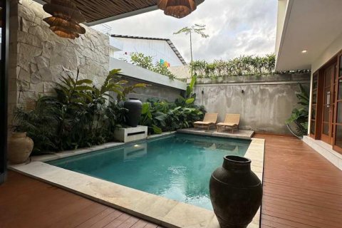 3 bedrooms Villa in Canggu, Badung, Indonesia No. 8694 13