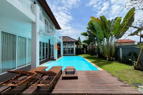 3 bedrooms Villa in Badung, Indonesia No. 11783 2