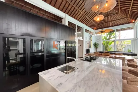 3 bedrooms Villa in Badung, Indonesia No. 11783 17