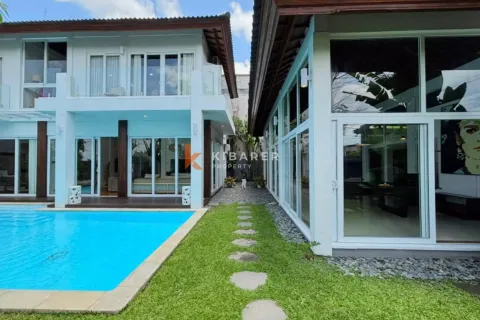 3 bedrooms Villa in Badung, Indonesia No. 11783 16