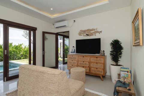 Вилла с 2 спальнями в Seminyak, Бадунг, Индонезия № 10042 8