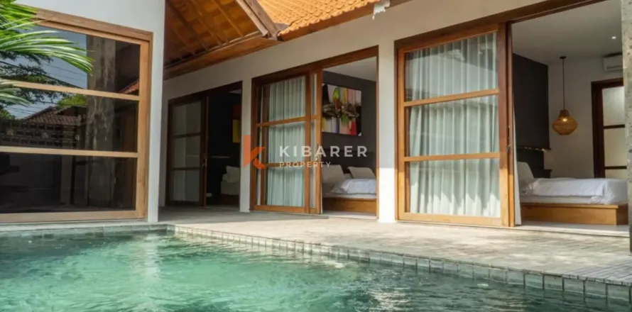 3 bedrooms Villa in Kerobokan, Badung, Indonesia No. 12860