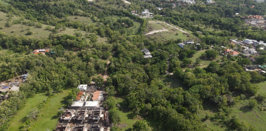 Land in Pecatu, Badung, Indonesia No. 11190