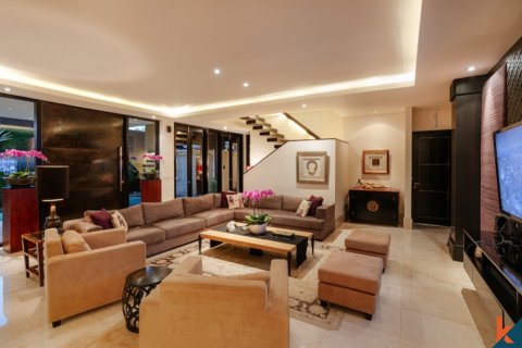 3 bedrooms Villa in Seminyak, Badung, Indonesia No. 11191 14