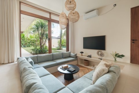 9 bedrooms Villa in South Denpasar, Denpasar, Indonesia No. 10053 3