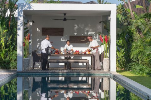 5 bedrooms Villa in Seminyak, Badung, Indonesia No. 10054 6