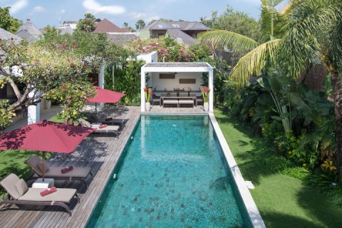 5 bedrooms Villa in Seminyak, Badung, Indonesia No. 10054 2