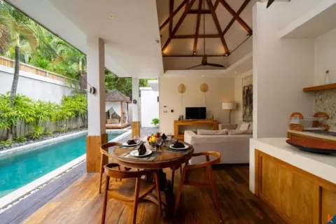 2 bedrooms Villa in Seminyak, Badung, Indonesia No. 10516 6