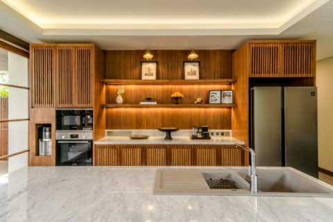 Вилла с 5 спальнями в Canggu, Бадунг, Индонезия № 8503 4