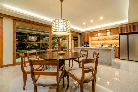 Вилла с 5 спальнями в Canggu, Бадунг, Индонезия № 8503 6