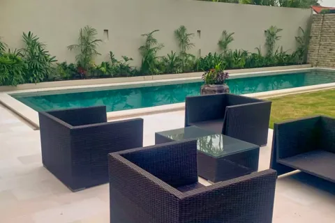 3 bedrooms Villa in Badung, Indonesia No. 10662 3