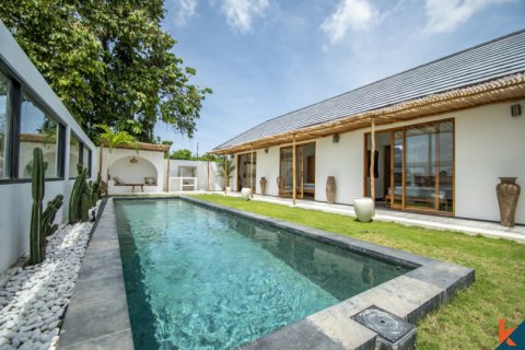 4 bedrooms Villa in Canggu, Badung, Indonesia No. 10663