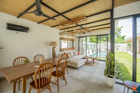 4 bedrooms Villa in Canggu, Badung, Indonesia No. 10663 2
