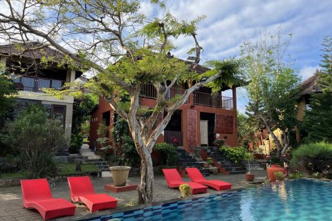 Вилла с 10 спальнями в Nusa Dua, Бадунг, Индонезия № 242 4