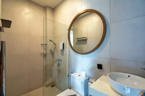 4 bedrooms Villa in Canggu, Badung, Indonesia No. 10570 20