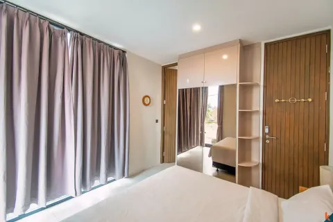 4 bedrooms Villa in Canggu, Badung, Indonesia No. 10570 13