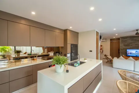 4 bedrooms Villa in Canggu, Badung, Indonesia No. 10570 7