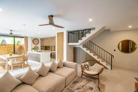 4 bedrooms Villa in Canggu, Badung, Indonesia No. 10570 3