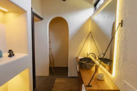 4 bedrooms Villa in Jimbaran, Badung, Indonesia No. 10575 9
