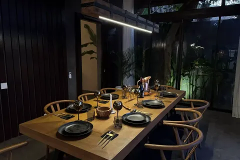 4 bedrooms Villa in Jimbaran, Badung, Indonesia No. 10575 17