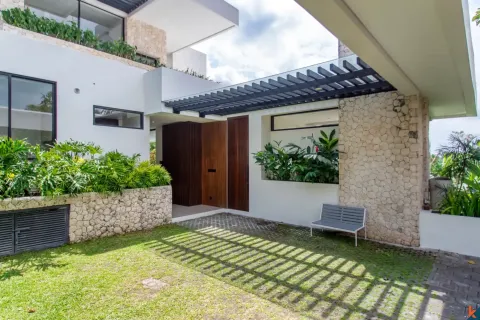 4 bedrooms Villa in Tumbak Bayuh, Mengwi, Badung, Indonesia No. 10571 6