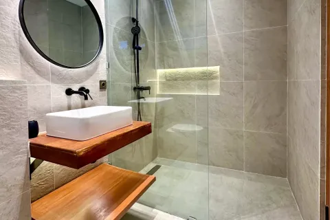 4 bedrooms Villa in Tibubeneng, Badung, Indonesia No. 10574 20