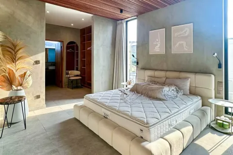 4 bedrooms Villa in Tibubeneng, Badung, Indonesia No. 10574 17